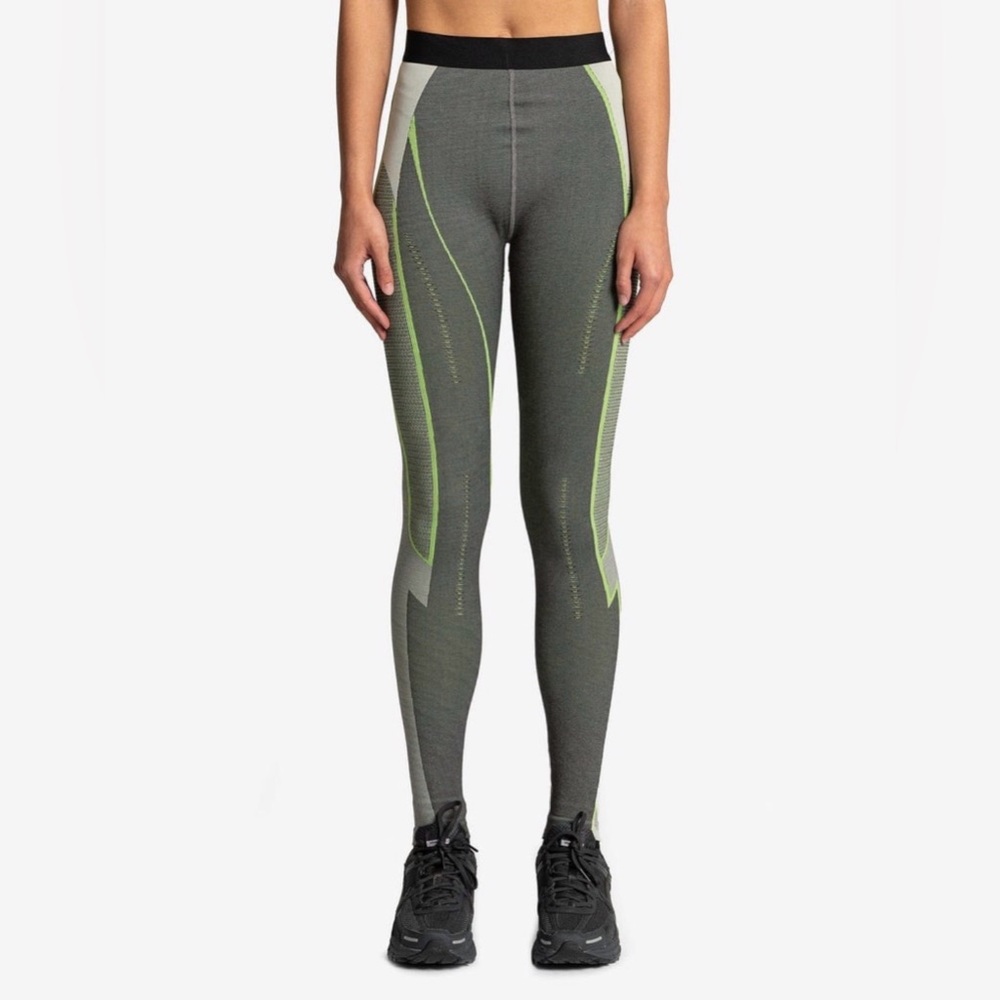 Nike Pro [XS] Feng Chen Wang Leggings in Off Noir/Light Gray DV4015-045